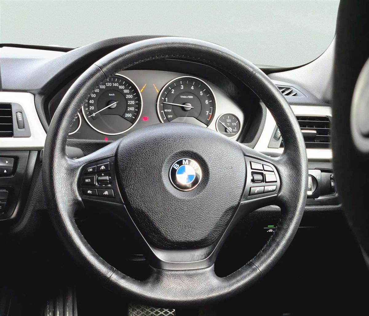 2015 BMW 320i Radar Cruise !! Bluetooth Stereo Carousel 9