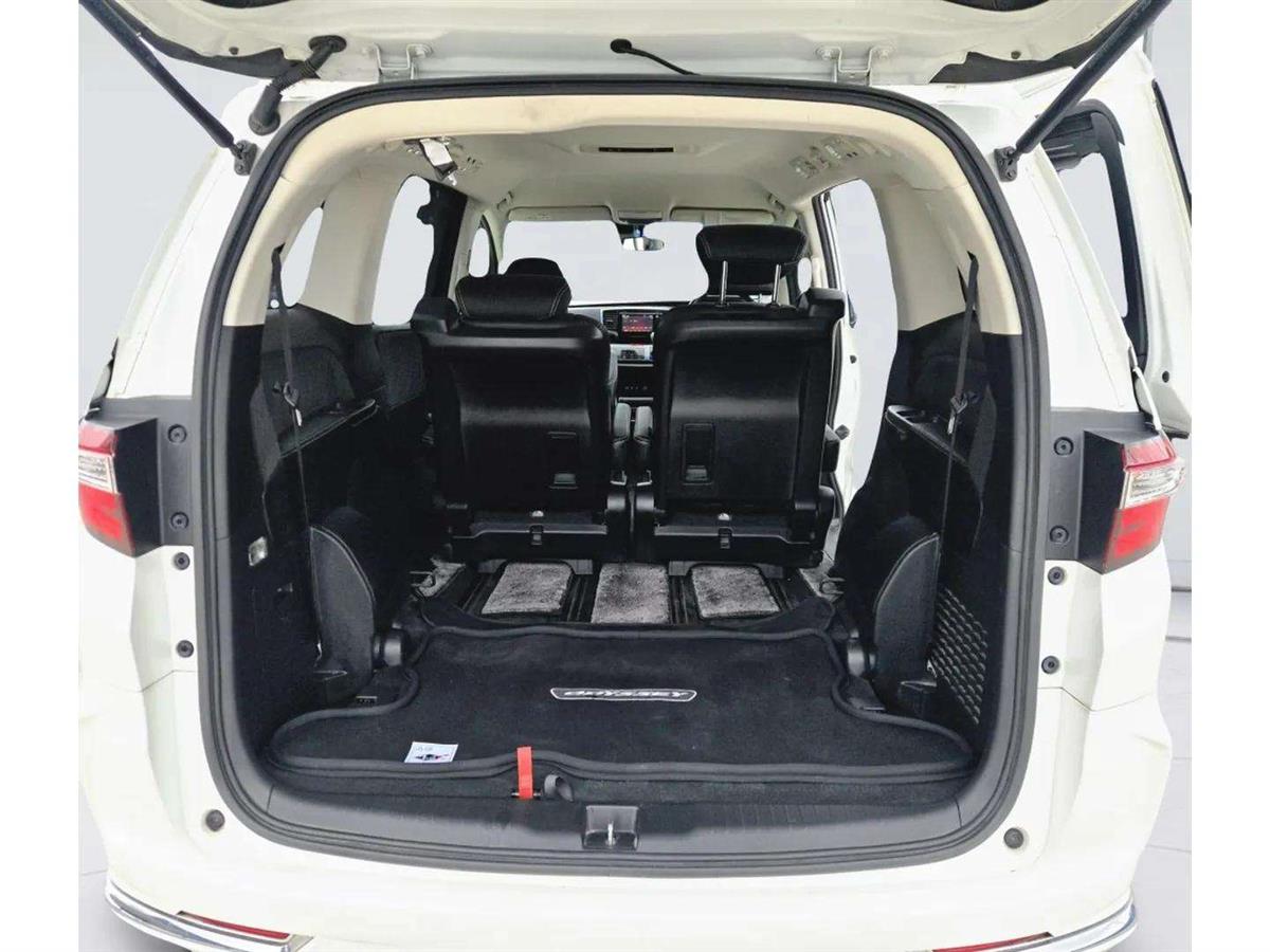 2014 Honda Odyssey ABSOLUTE EX - Captain Seats Carousel 14