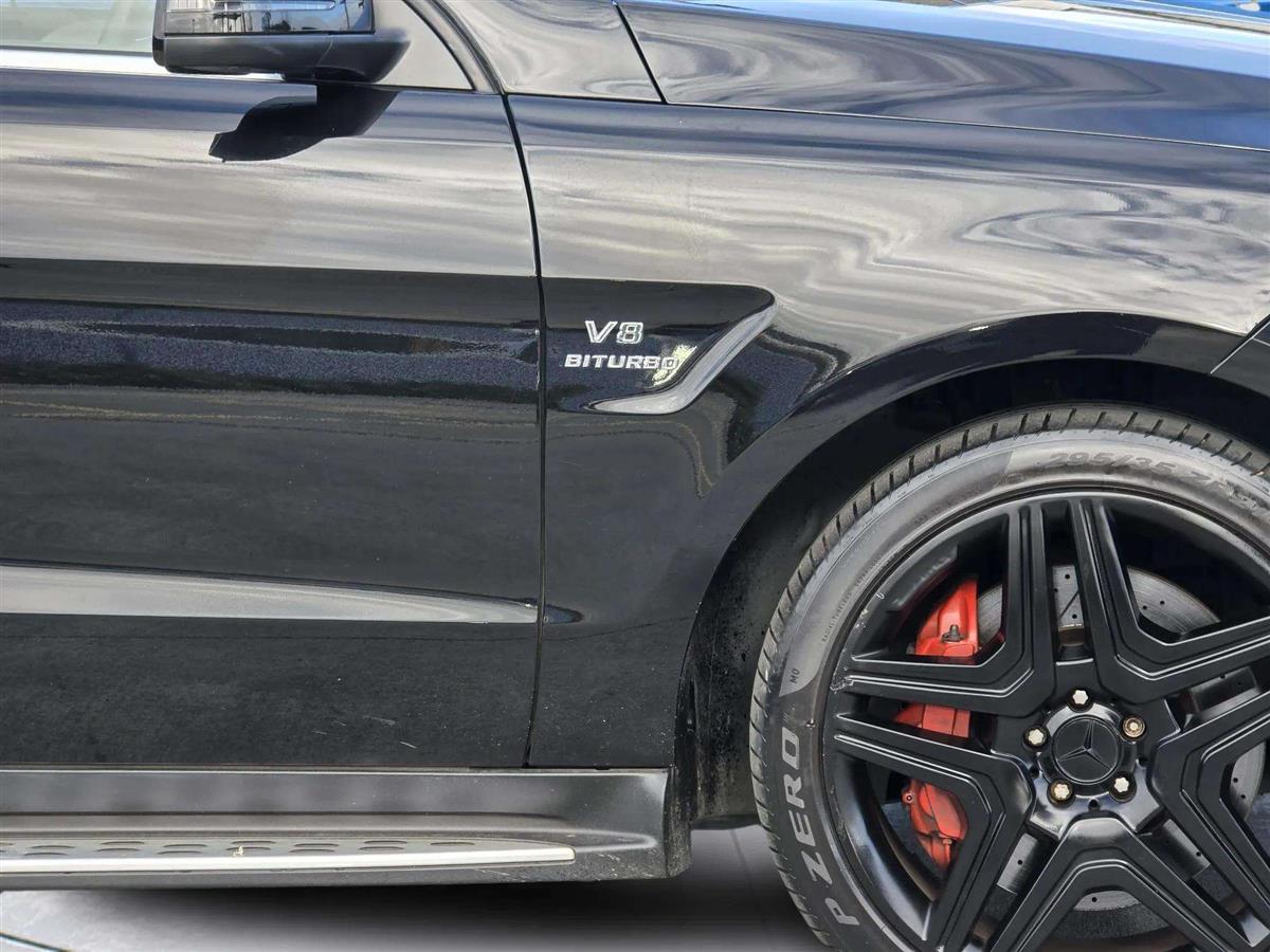 2015 Mercedes-Benz ML 63 V8 Bi-Turbo AMG 5.5L 4MATIC Carousel 6