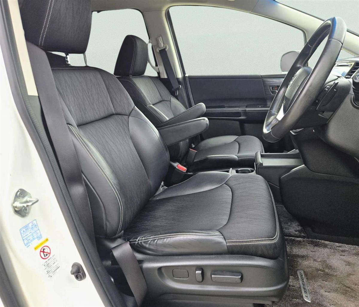 2014 Honda Odyssey ABSOLUTE EX - Captain Seats Carousel 9