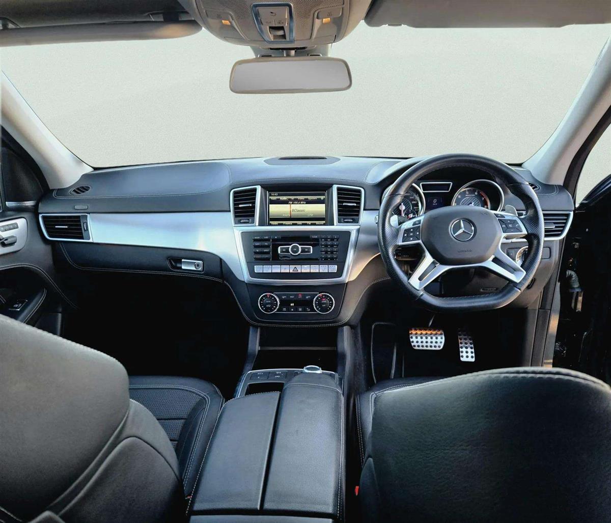 2015 Mercedes-Benz ML 63 V8 Bi-Turbo AMG 5.5L 4MATIC Carousel 7
