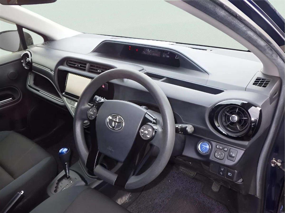 2017 Toyota Aqua HYBRID S Facelift Safetyplus Model Carousel 7