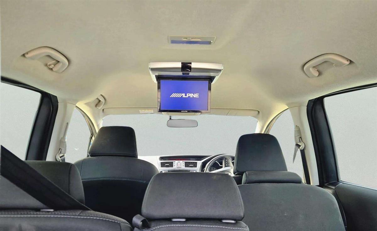 2013 Mazda Premacy 20s Skyactive !! Dual Power Doors Carousel 13