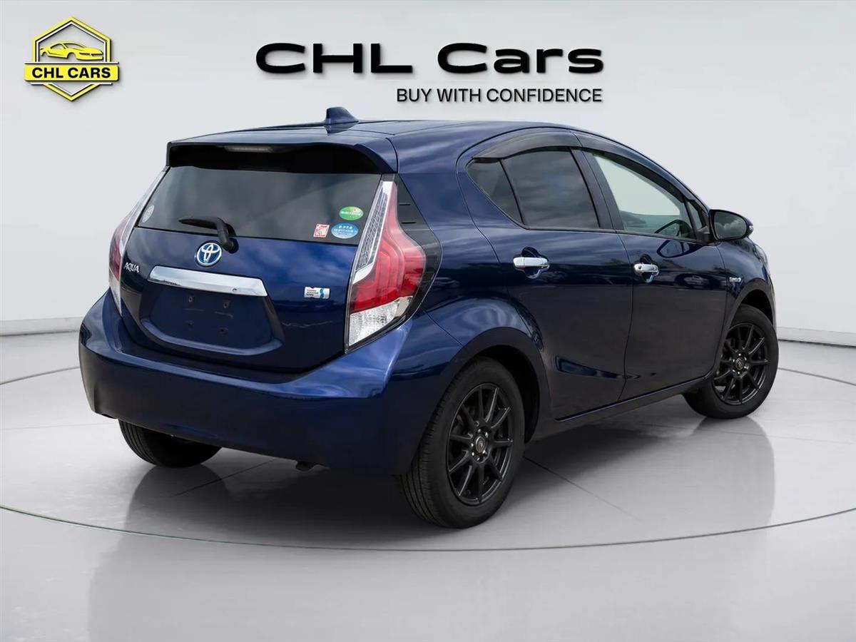2017 Toyota Aqua HYBRID S Facelift Safetyplus Model Carousel 2