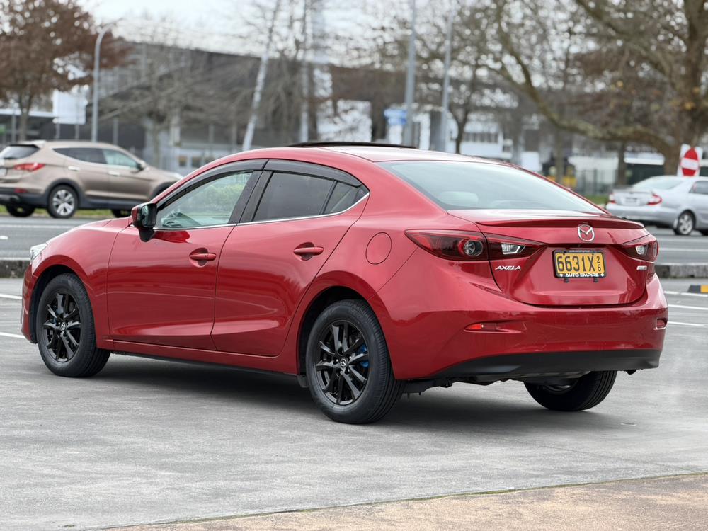 2015 Mazda Axela **Sunroof*Lane Assist*HU Display*Heated and Leather seats*Bose Speakers*Cruise Control** Carousel 4