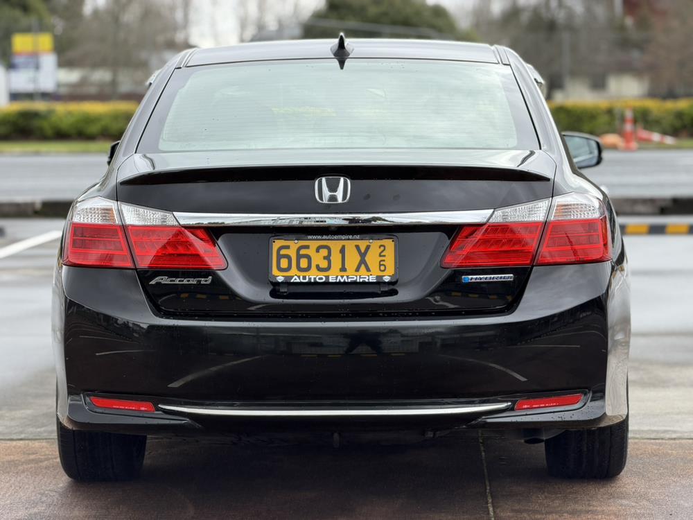 2014 Honda Accord **Cruise Control*Heated &leather Seats** Carousel 5
