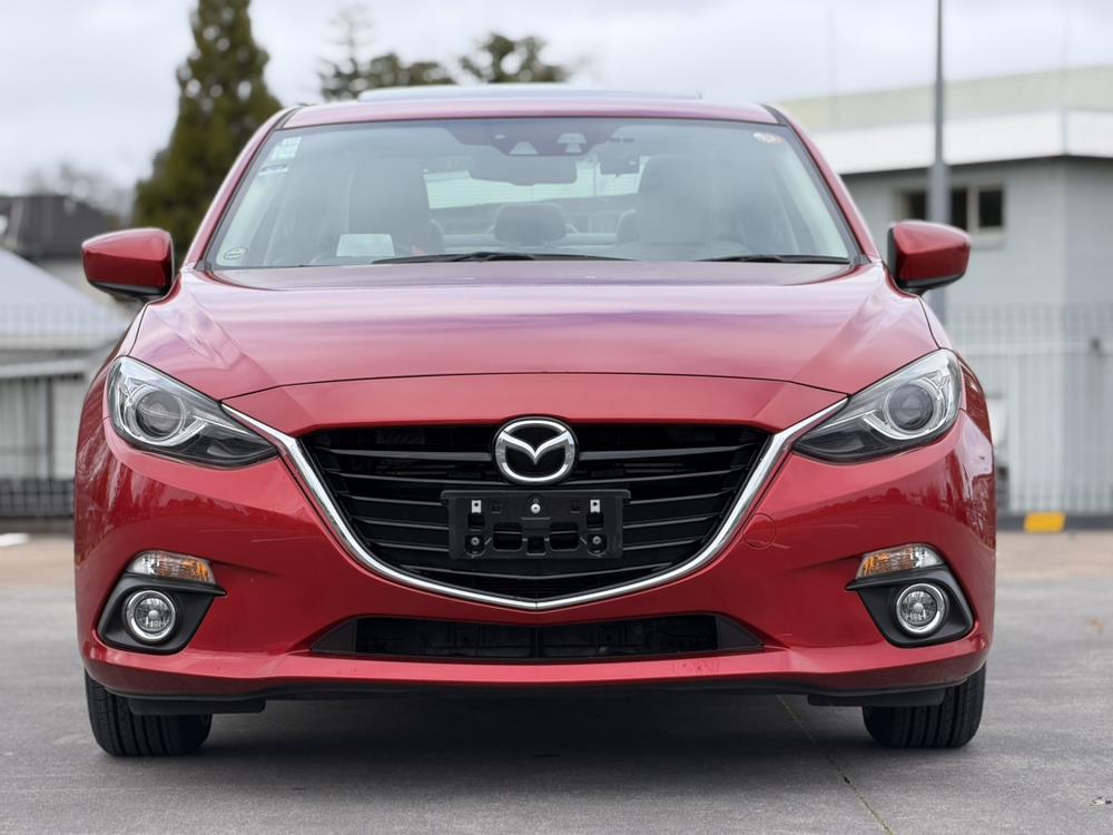 2015 Mazda Axela **Sunroof*Lane Assist*HU Display*Heated and Leather seats*Bose Speakers*Cruise Control** Carousel 1