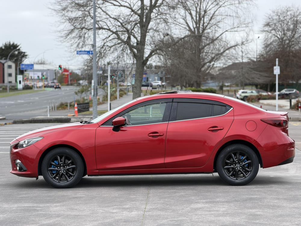 2015 Mazda Axela **Sunroof*Lane Assist*HU Display*Heated and Leather seats*Bose Speakers*Cruise Control** Carousel 3