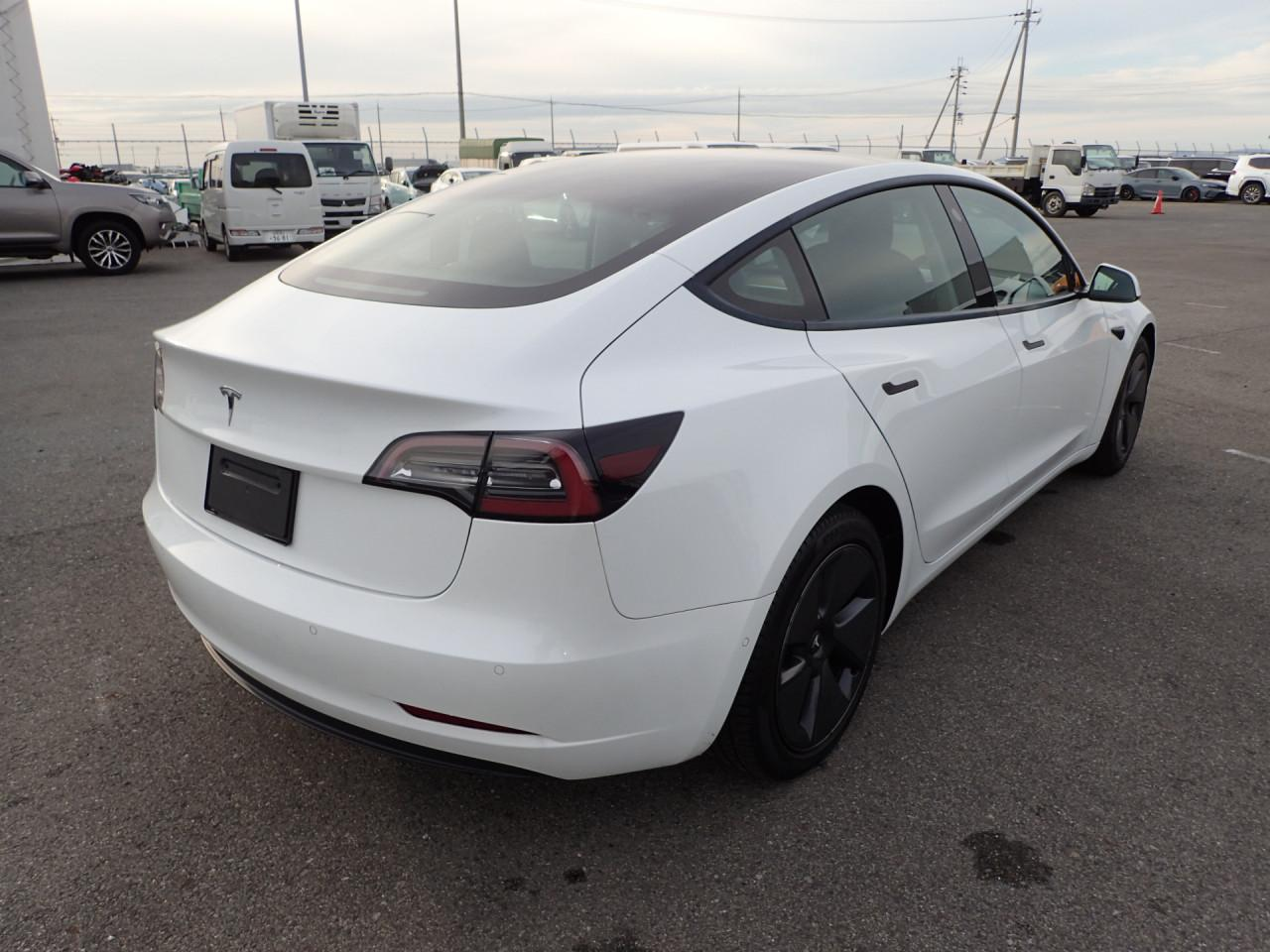 2021 Tesla Model 3 60kWh RWD LFP - Refresh Carousel 1