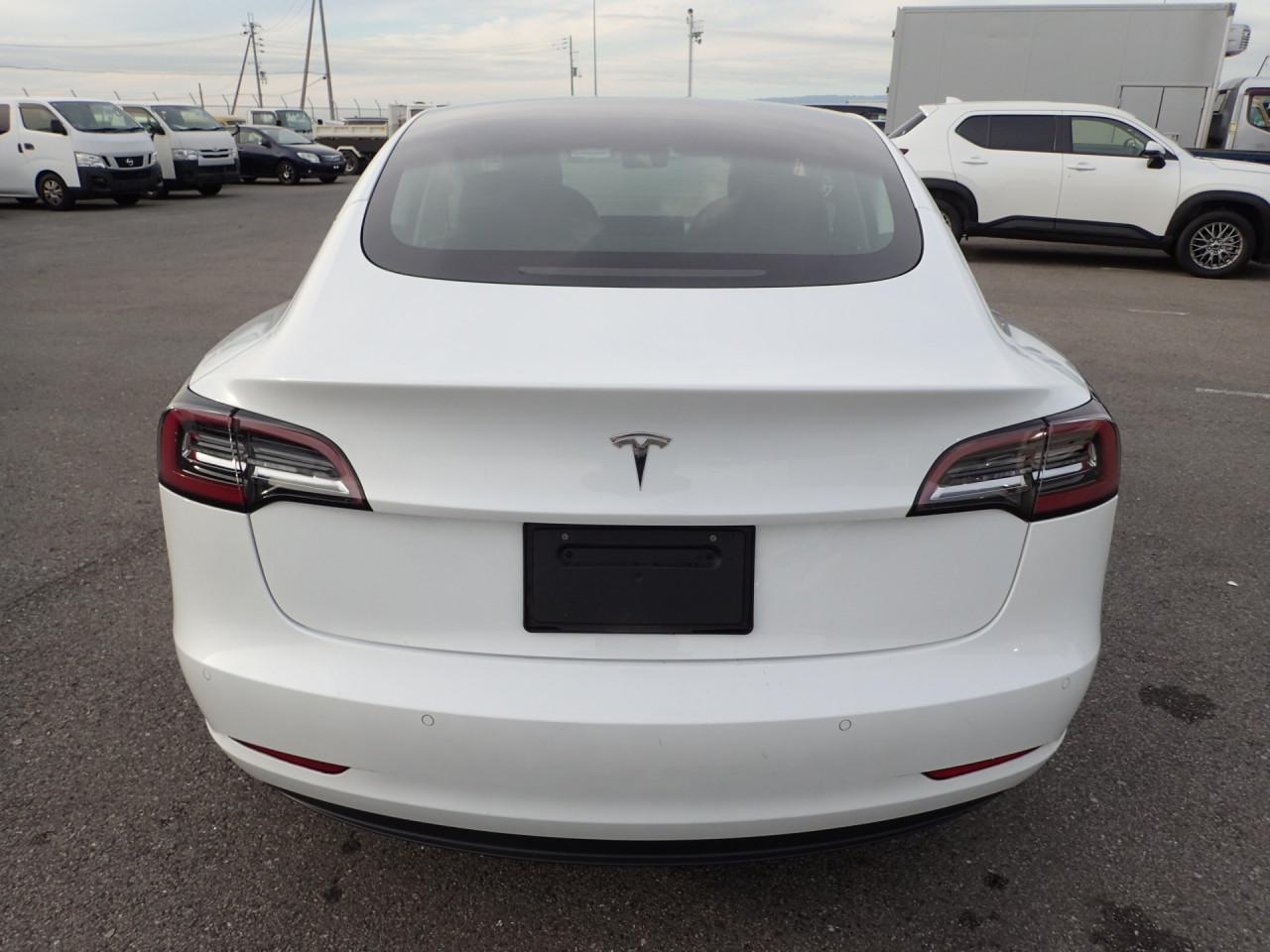 2021 Tesla Model 3 60kWh RWD LFP - Refresh Carousel 4