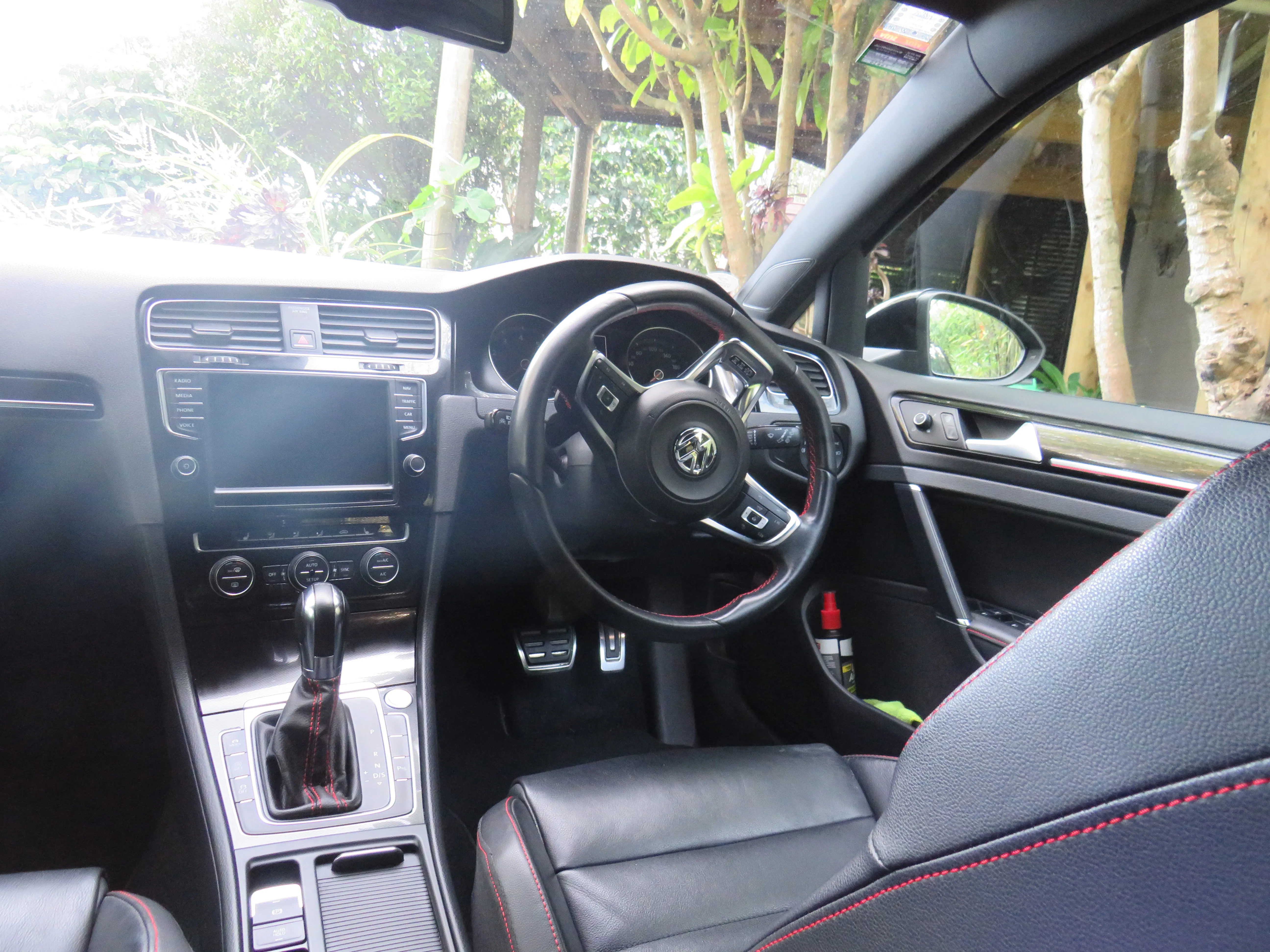 Outstanding VW  Golf GTI Carousel 3