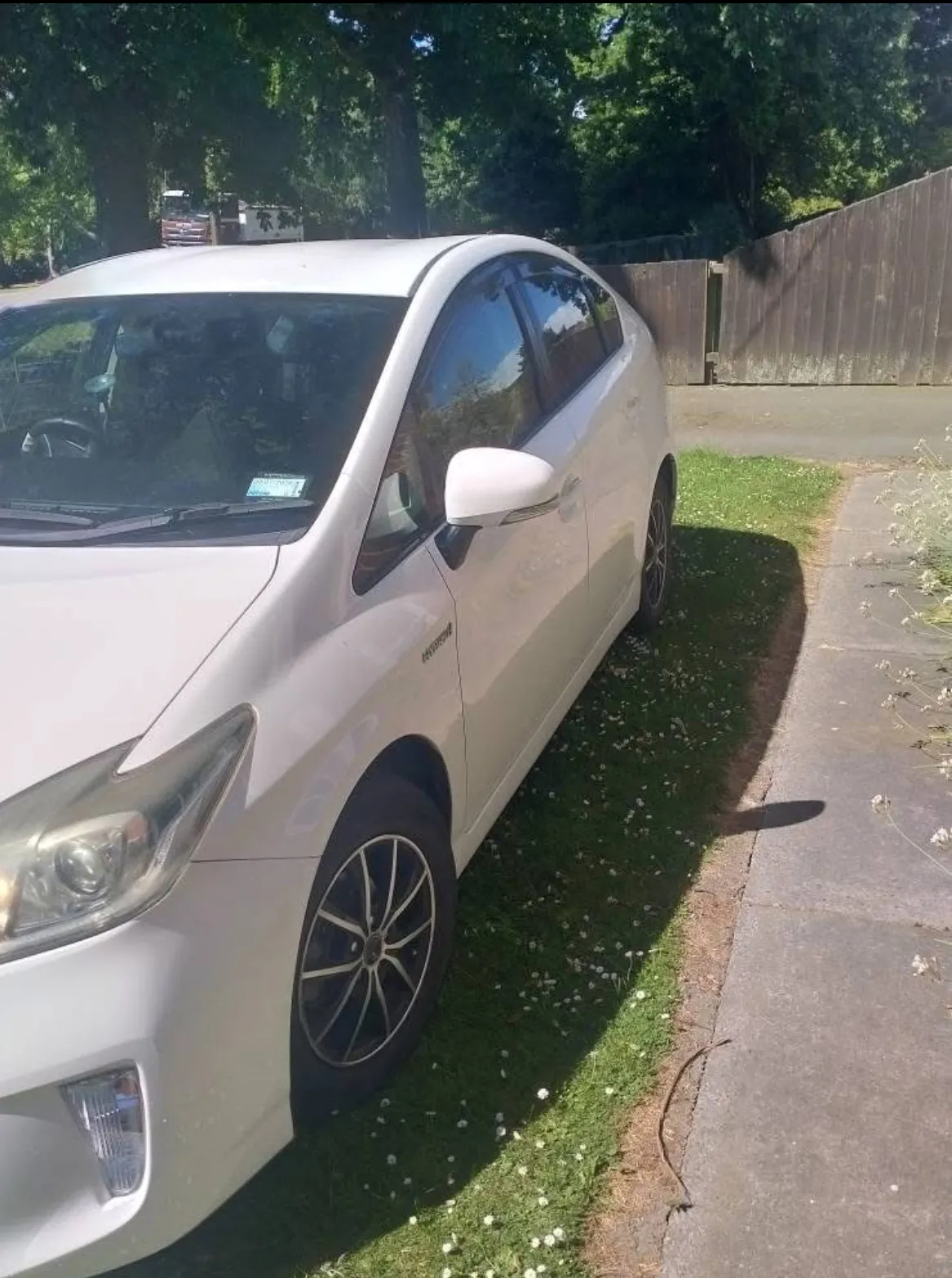 Toyota Prius 2012 Carousel 1