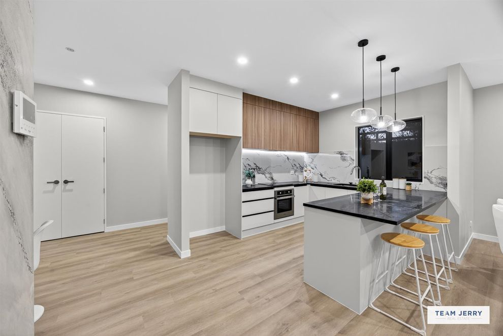 4 De Velga Lane, Pokeno, NZ 2471 Carousel 1