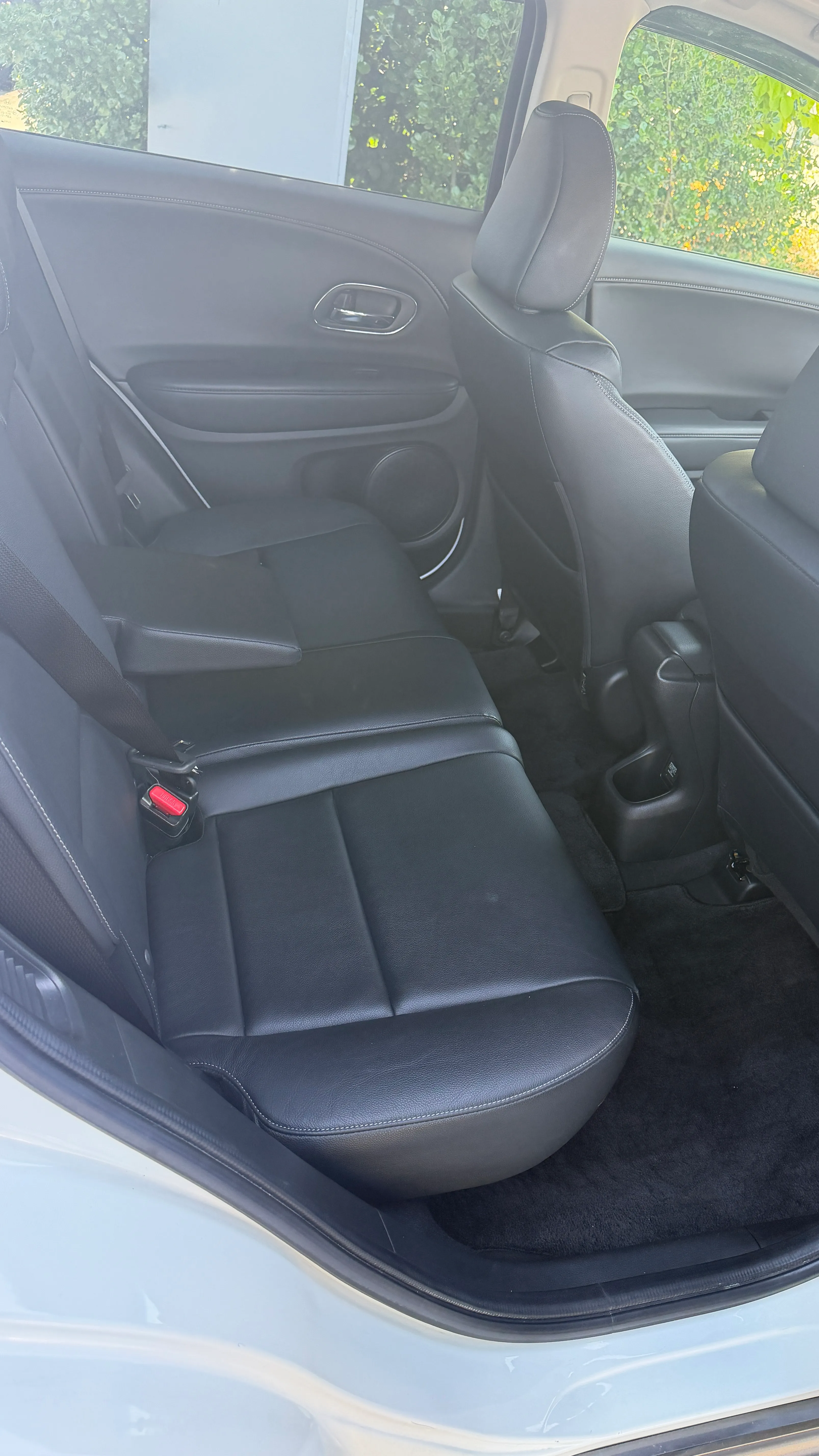 Honda vezel 2014 Z  Carousel 7