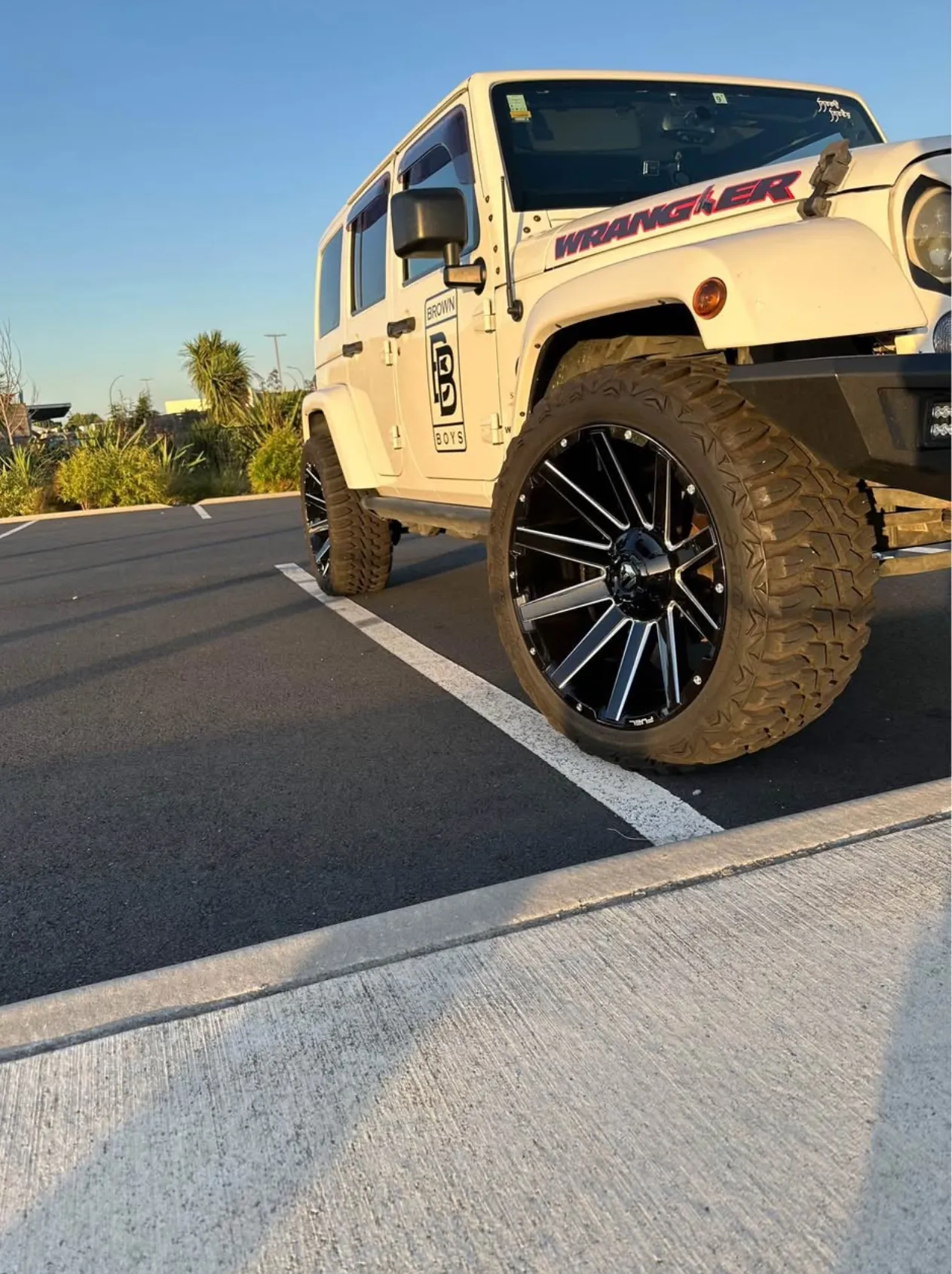 2017 Jeep Wrangler Sahara Carousel 4