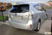 2013, Toyota PRIUS ALPHA Carousel 4