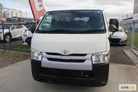 2018, Toyota HIACE Carousel 2