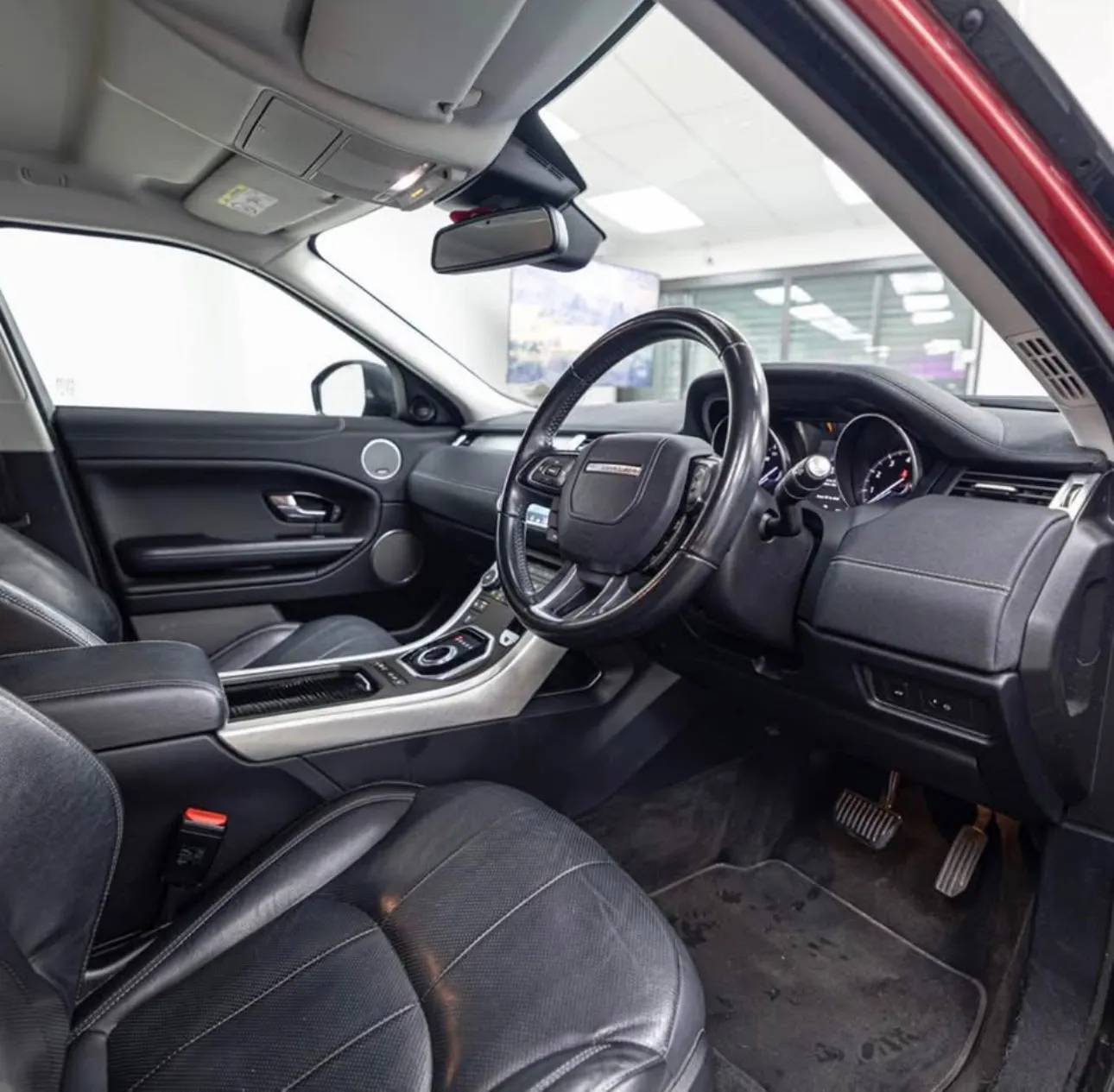 2017 Range Rover Carousel 5