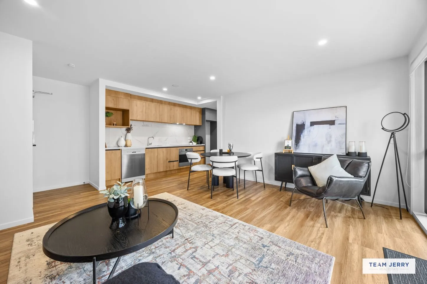 106/5 Newelm Lane, Flat Bush, NZ 2016 Carousel 2