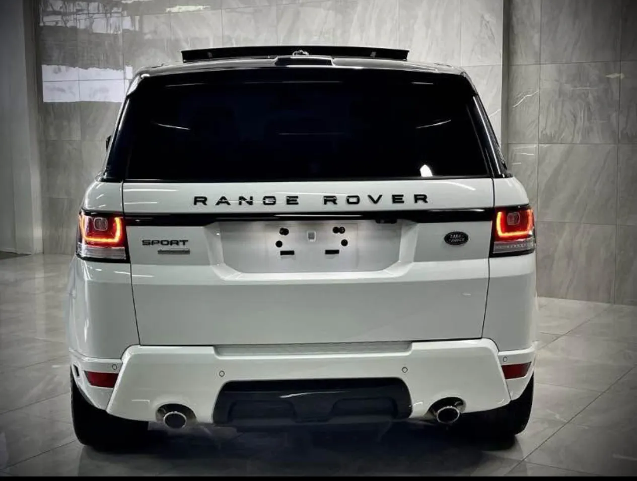 Range Rover Sports 2016  Carousel 1