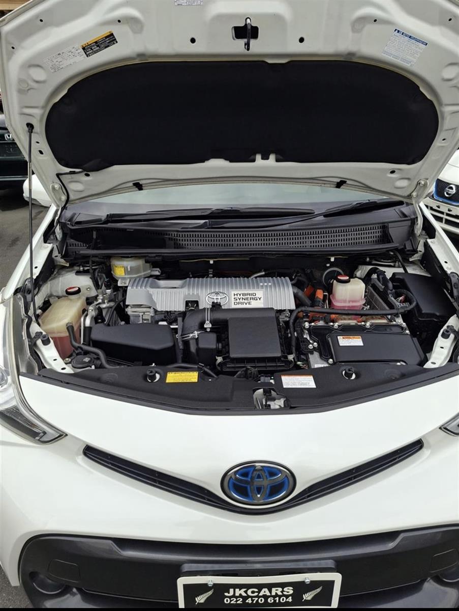 2015 Toyota Prius Alpha G 48000km only 7 seater Carousel 15