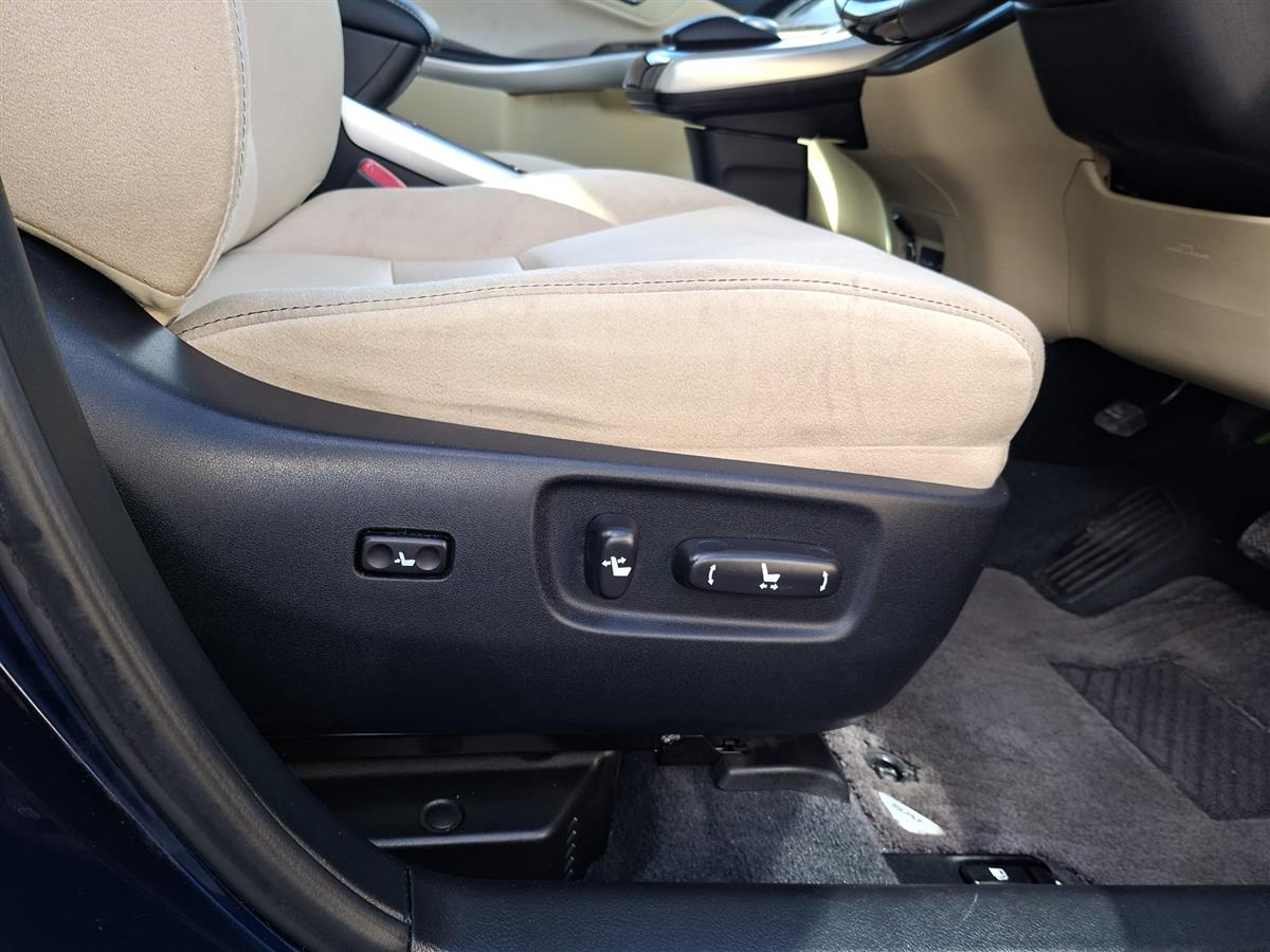 2014 Toyota Sai HYBRID Carousel 12