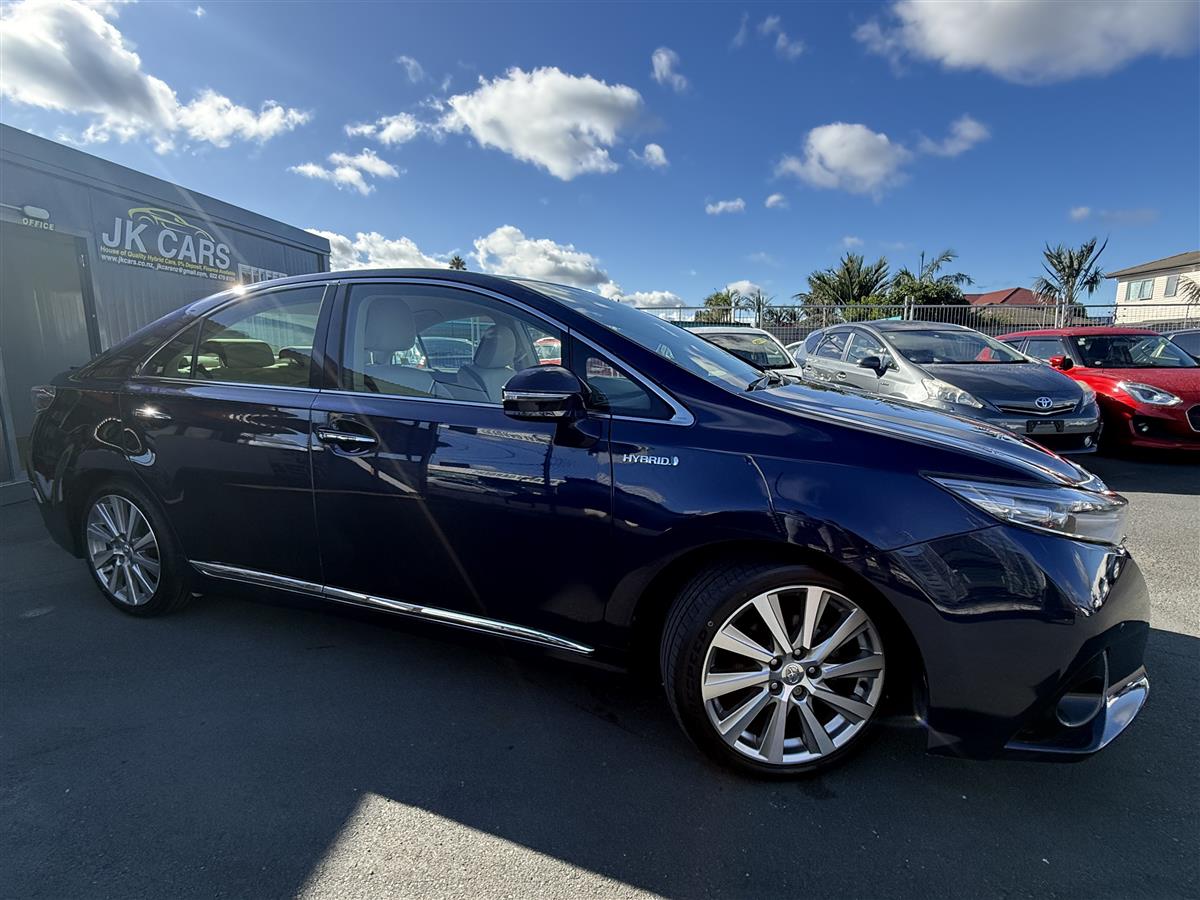 2014 Toyota Sai HYBRID Carousel 3