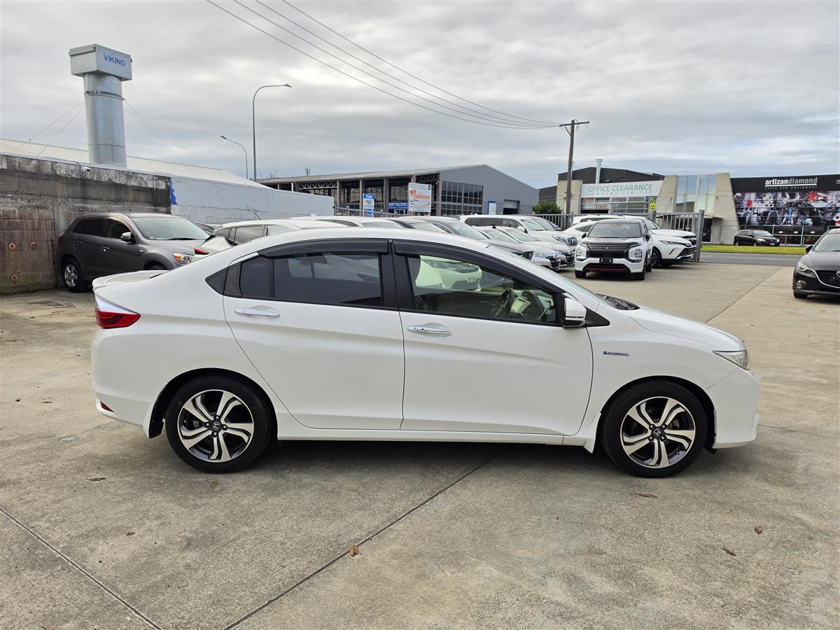 2015 Honda Grace Hybrid 1.5EX Cruise Paddle Alloys Rev Cam/Bluetooth Finance Available Carousel 7