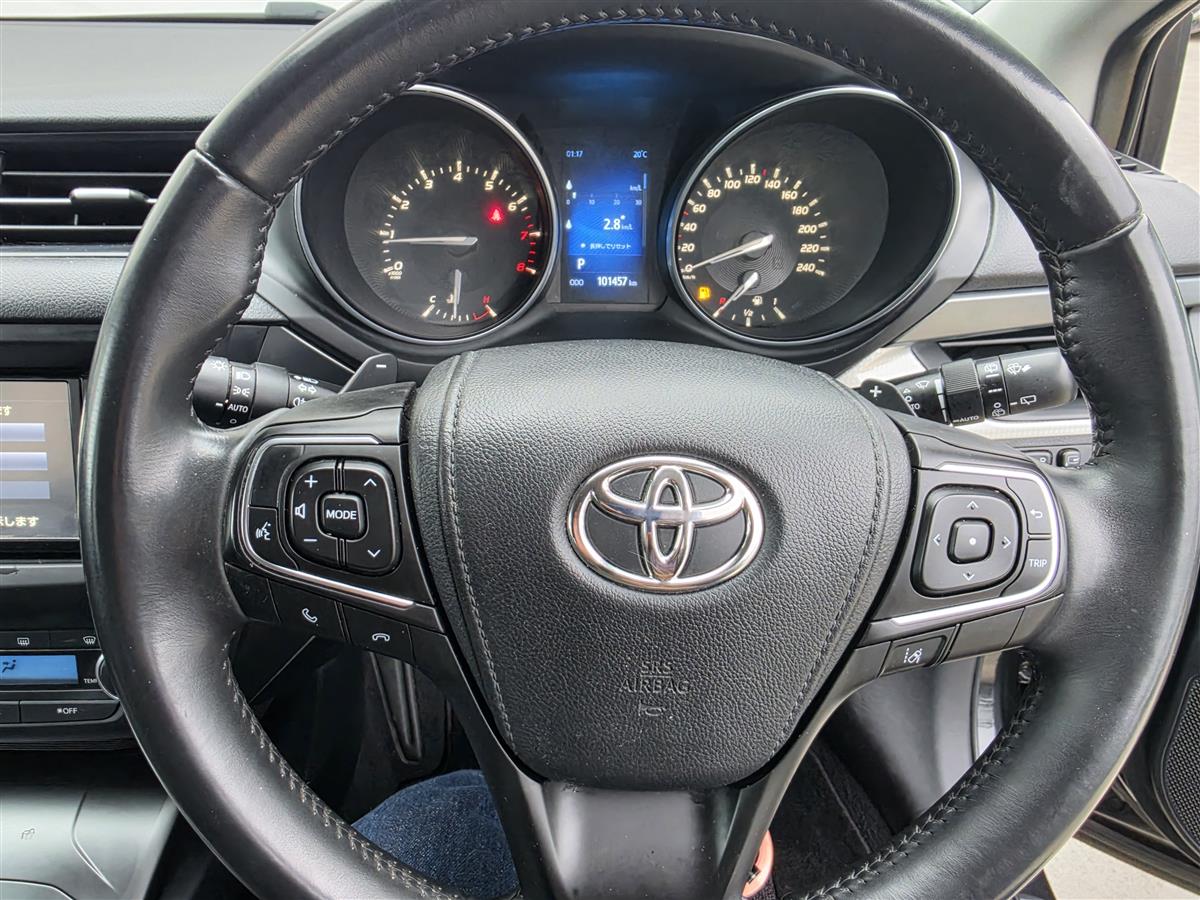 2017 Toyota Avensis 2.0Xi Lane Assist Paddle Alloys Rev Camera/Bluetooth Finance Available Carousel 13