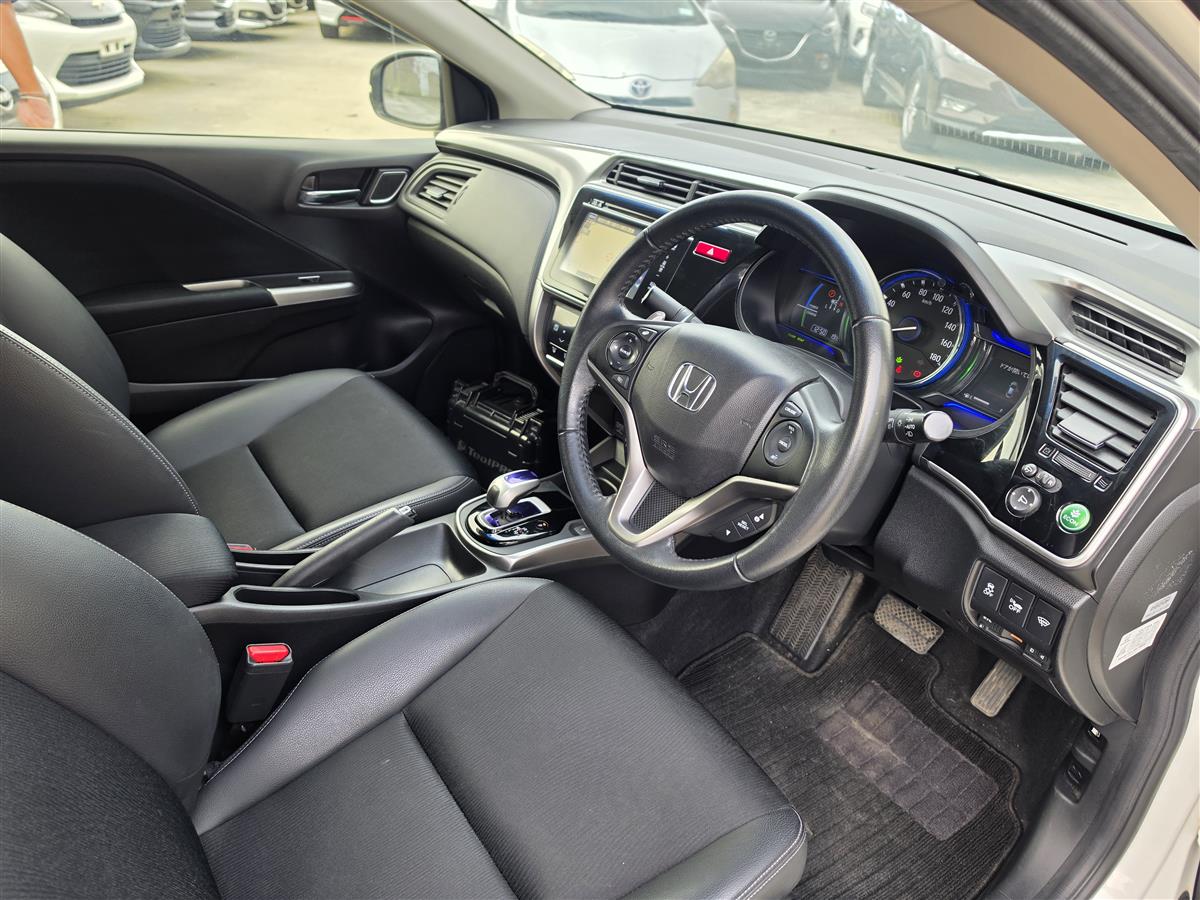 2015 Honda Grace Hybrid 1.5EX Cruise Paddle Alloys Rev Cam/Bluetooth Finance Available Carousel 2