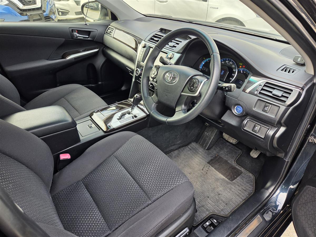 2013 Toyota Camry Hybrid G Pkg Cruise Electric Seat Alloys Rev Cam/Bluetooth Keyless Finance Available Carousel 2