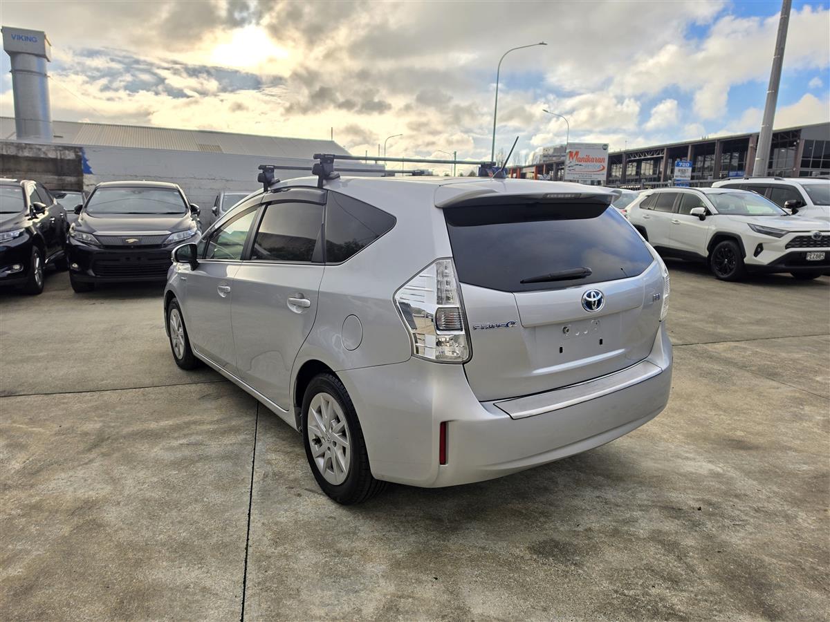 2013 Toyota Prius Alpha S Hybrid *7 Seats* Low Kms Alloys Rev Cam/Bluetooth Finance Available Carousel 1