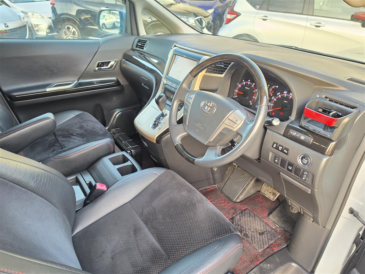 2013 Toyota Vellfire 2.4Z Golden Eyes 7 Seats Half Leather Cruise Power Doors Finance Available Carousel 2