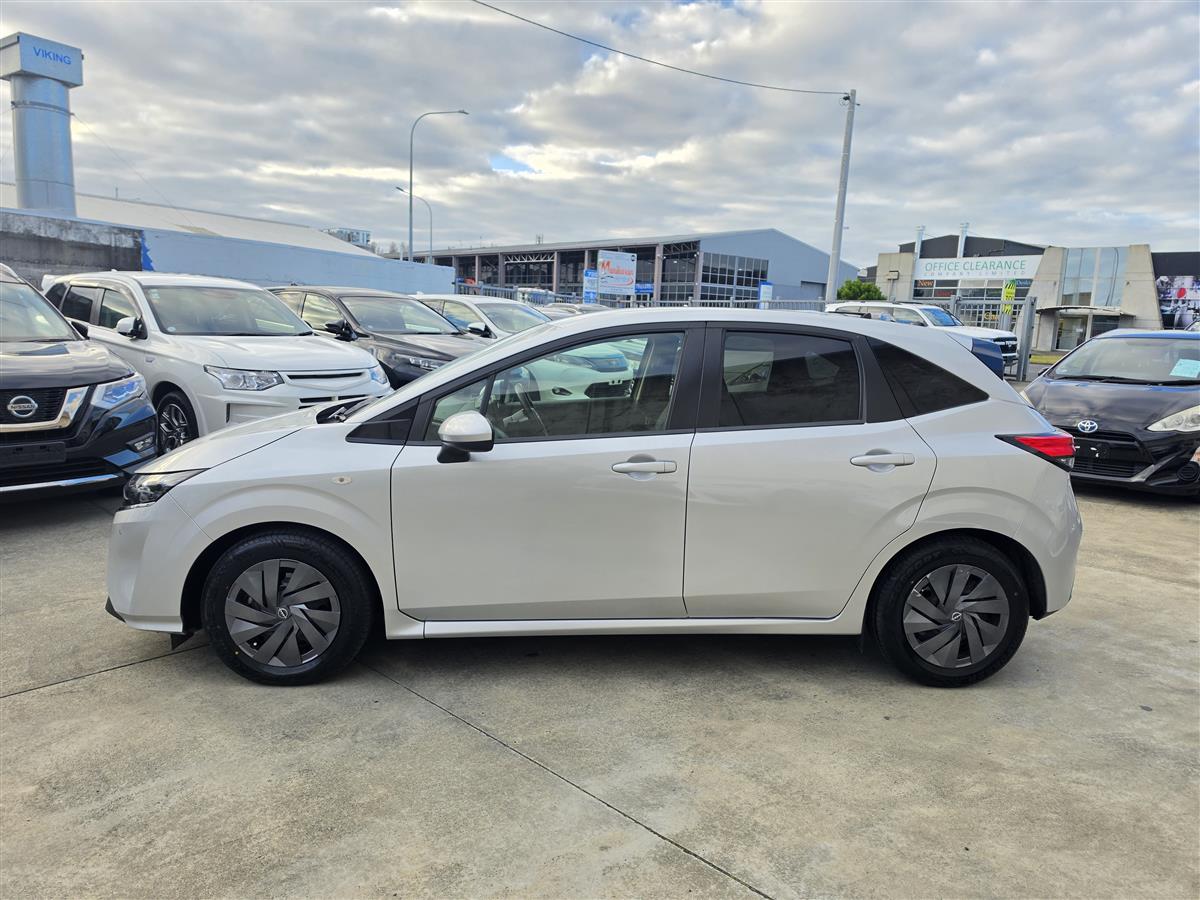 2021 Nissan Note E-Power Hybrid Lane Assist Rev Camera Low Kms Keyless Finance Available Carousel 3