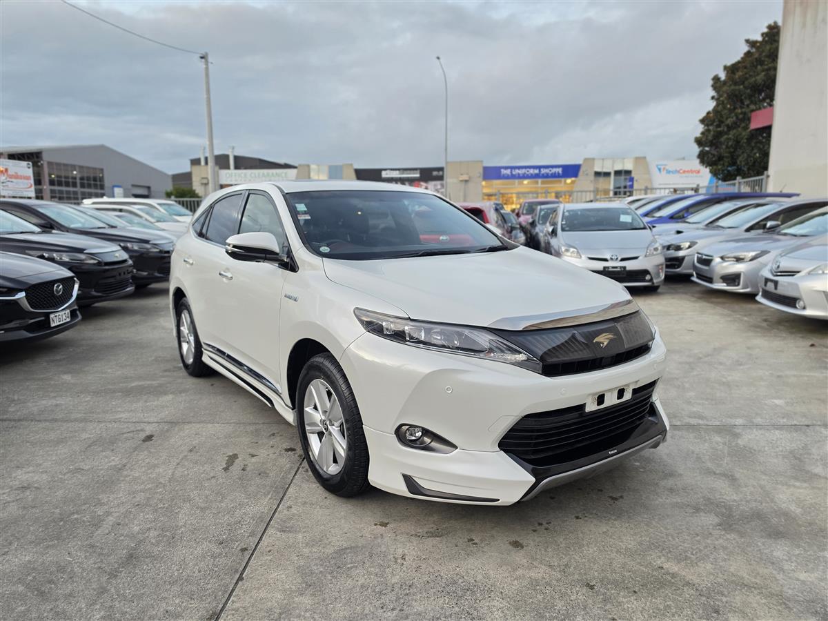 2015 Toyota Harrier Hybrid 4WD BodyKit SUNROOF Leather Adaptive Cruise Rev Cam Finance Available Carousel 5