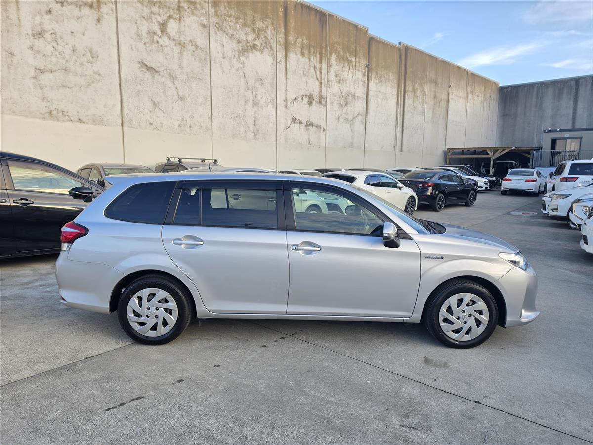 2018 Toyota Corolla Fielder Hybrid G Safety Sense Lane Assist Bluetooth Finance Available Carousel 6