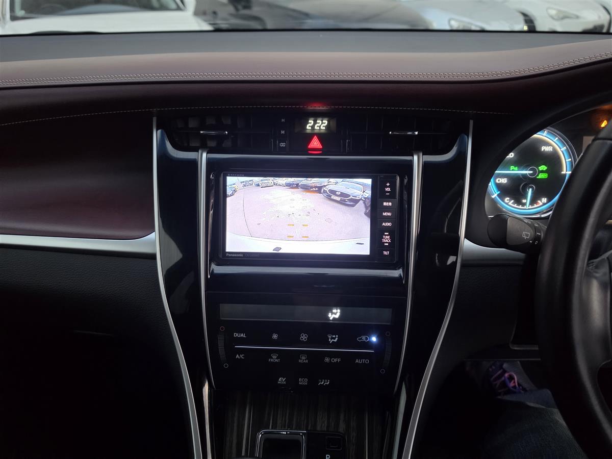 2015 Toyota Harrier Hybrid 4WD BodyKit SUNROOF Leather Adaptive Cruise Rev Cam Finance Available Carousel 14