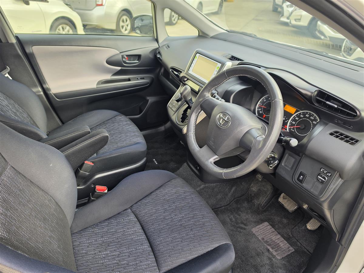 2012 Toyota Wish 1.8X New Shape *7 Seater* Low Kms Rev Camera/Bluetooth Finance Available Carousel 14