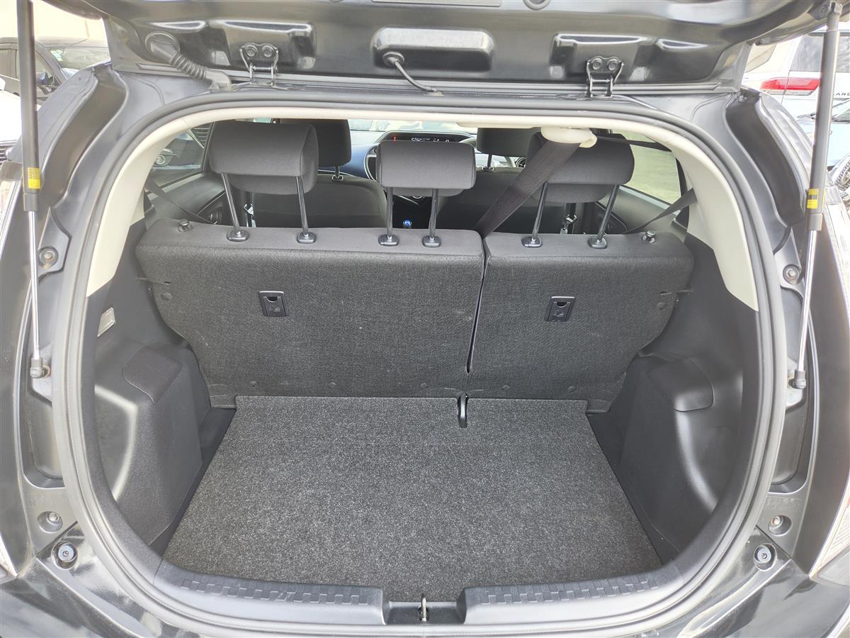 2015 Toyota Aqua S Hybrid Push Start Keyless Rev Cam/Bluetooth Finance Available Carousel 6