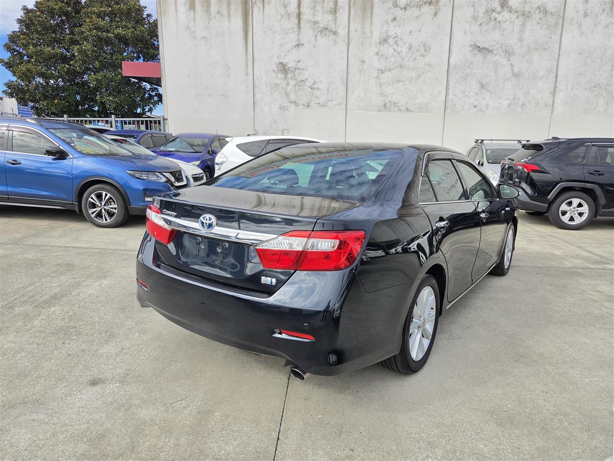2013 Toyota Camry Hybrid G Pkg Cruise Electric Seat Alloys Rev Cam/Bluetooth Keyless Finance Available Carousel 6