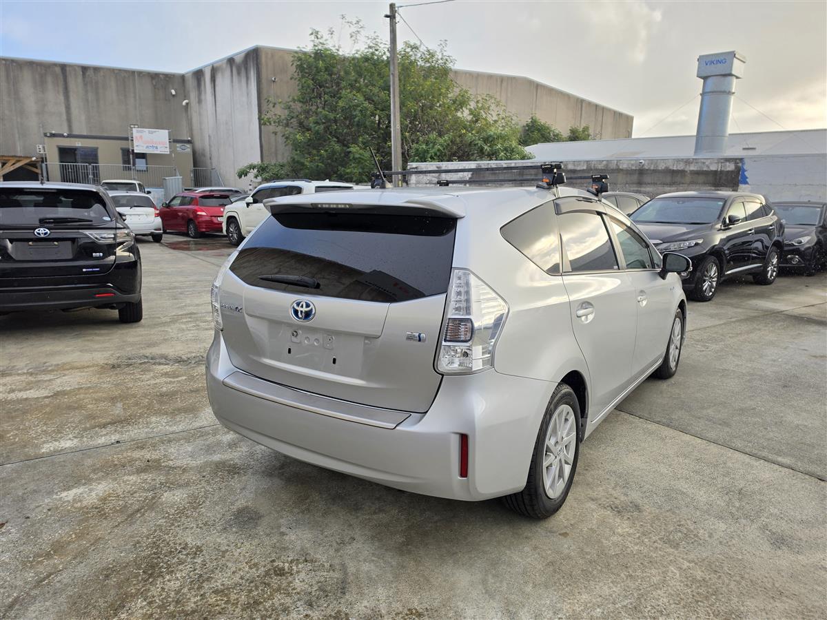 2013 Toyota Prius Alpha S Hybrid *7 Seats* Low Kms Alloys Rev Cam/Bluetooth Finance Available Carousel 6