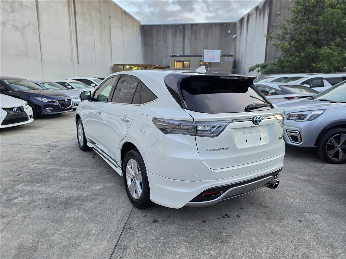 2015 Toyota Harrier Hybrid 4WD BodyKit SUNROOF Leather Adaptive Cruise Rev Cam Finance Available Carousel 6