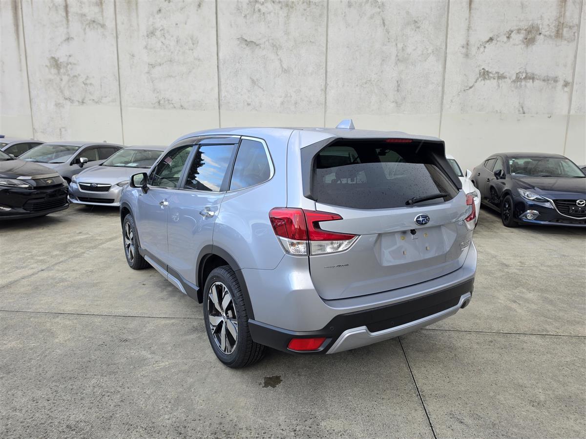 2021 Subaru Forester Hybrid E-Boxer Advance Eyesight 4WD Radar Cruise BSM Lane Assist Finance Available Carousel 1
