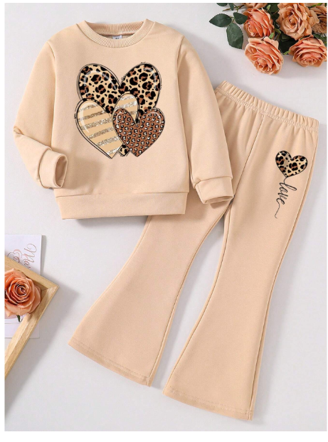 Young Girls Heart Print Crew Neck Sweatshirt And Flared Pants Set