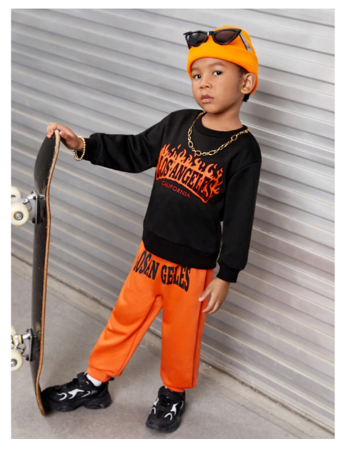 Young Boy Letter Graphic Pullover & Sweatpants Carousel 3