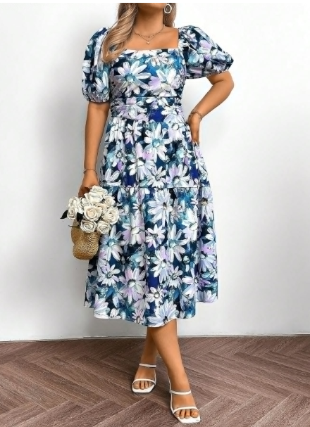 Plus Size Women Fashion All-Over Floral Print Square Neck Ruched Short Sleeve Dress