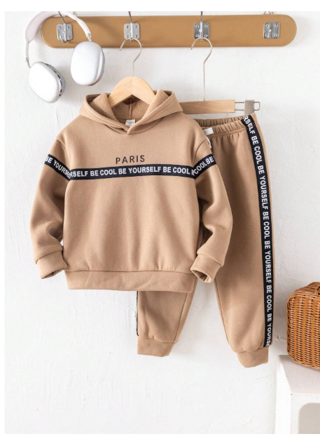 Boys Casual Cute Graphic Sporty Street Style Pullover Hoodie And Relaxed Fit Knit Pants Set Carousel 1