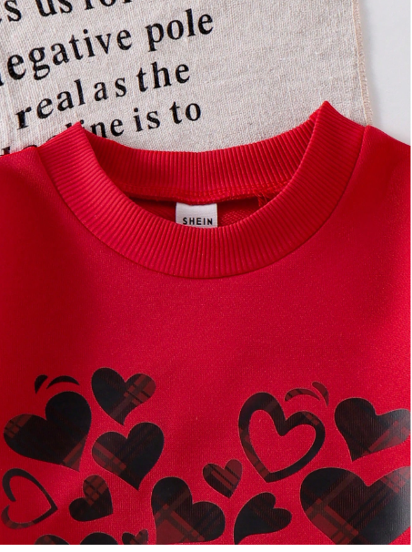 2pcs Young Girls Heart Print Crew Neck Long Sleeve Sweatshirt & Black Flared Pants Set Carousel 4