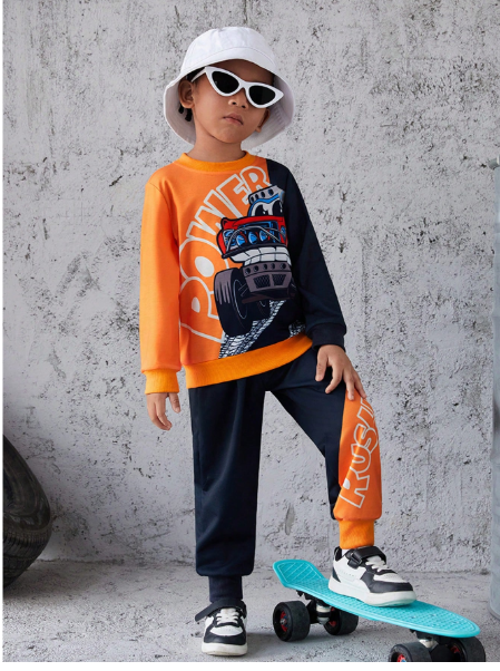 Young Boy Car & Letter Graphic Pullover & Sweatpants
