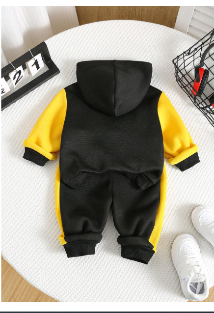 2pcs Baby Boy/Girl Black & Yellow Patchwork Sweatshirt And Loose Fit Color Block Jogger Pants Set Carousel 1